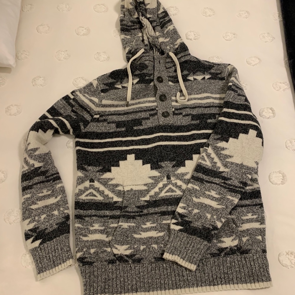 American Eagle Outfitters Black & White Aztec Knit Hoodie